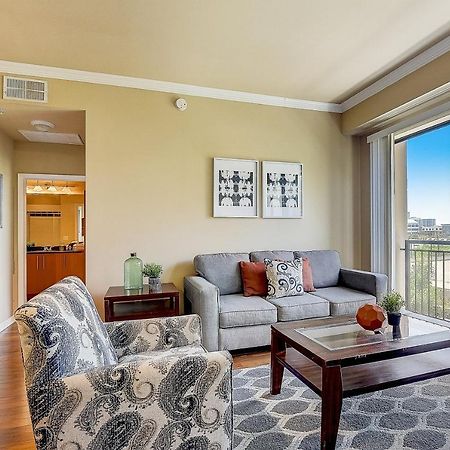 Frontdesk Oakwood Residence Apts Uptown Dallas Esterno foto