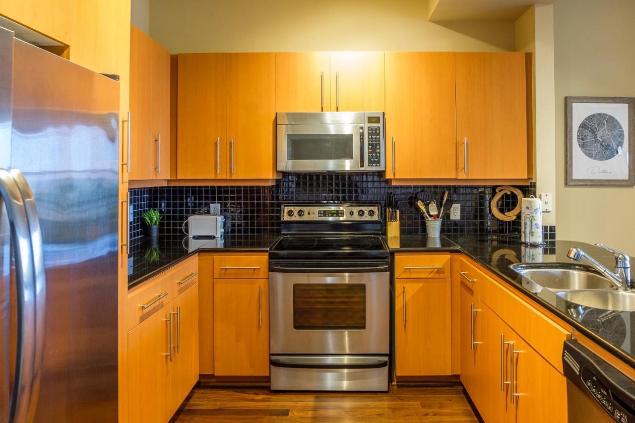 Frontdesk Oakwood Residence Apts Uptown Dallas Esterno foto