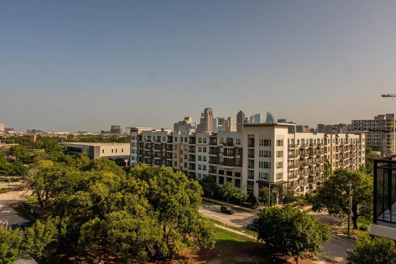 Frontdesk Oakwood Residence Apts Uptown Dallas Esterno foto