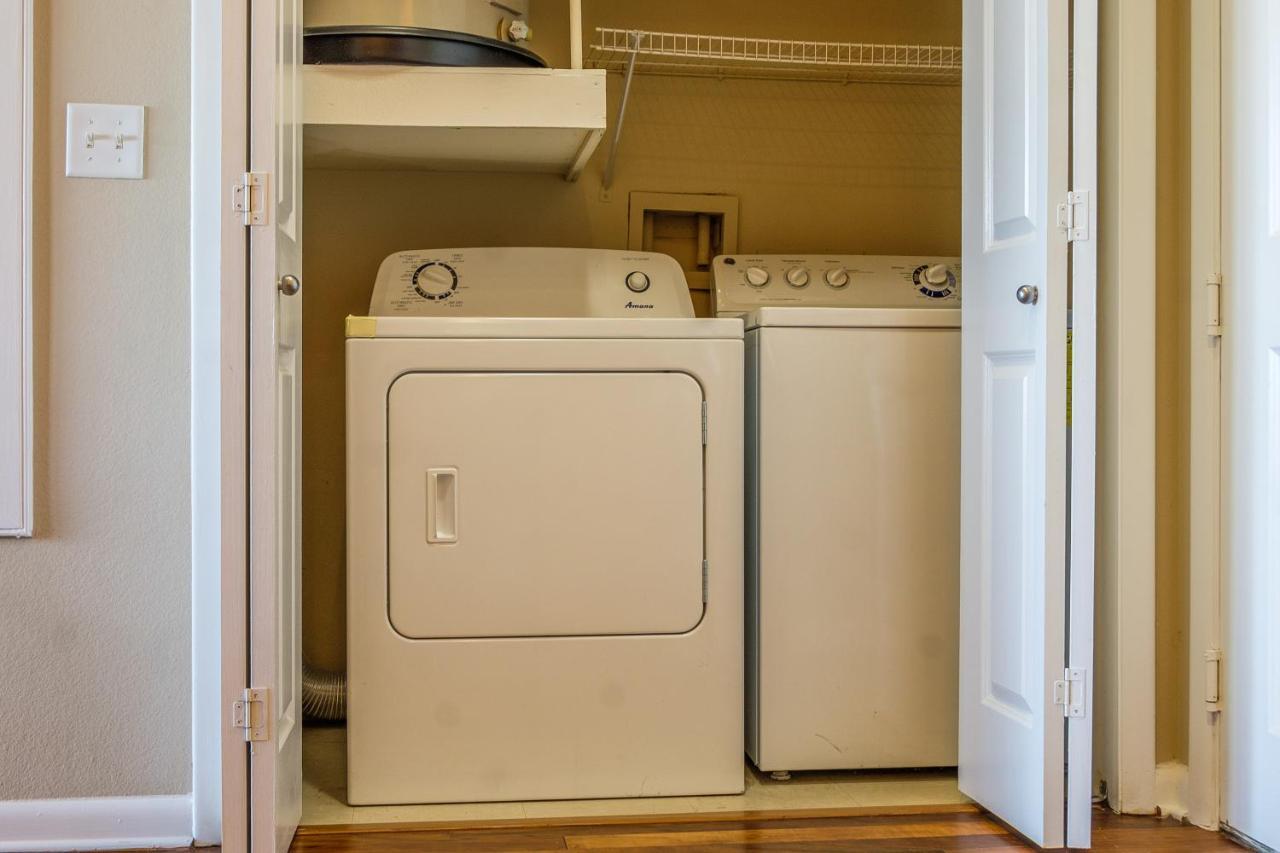 Frontdesk Oakwood Residence Apts Uptown Dallas Esterno foto